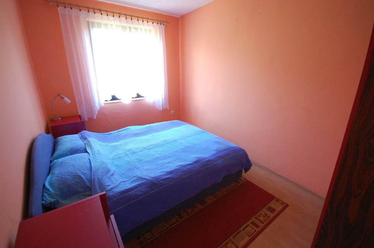 Apartments Juric By El-Pi Tours Нивице Екстериор снимка